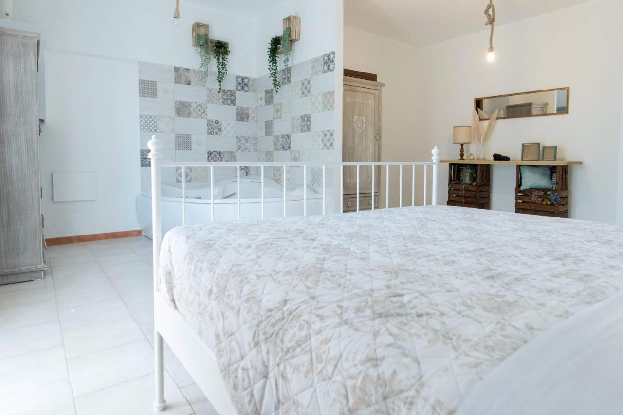 Mama Maja Bed & Breakfast Vacri Екстериор снимка