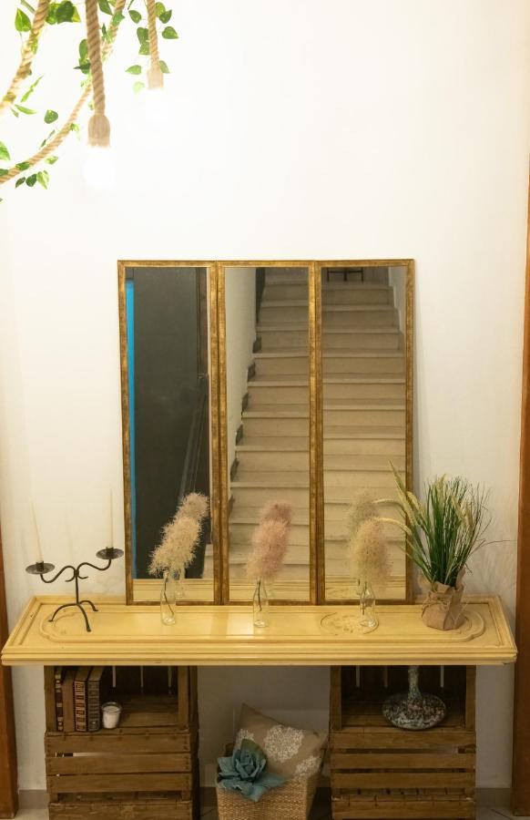 Mama Maja Bed & Breakfast Vacri Екстериор снимка