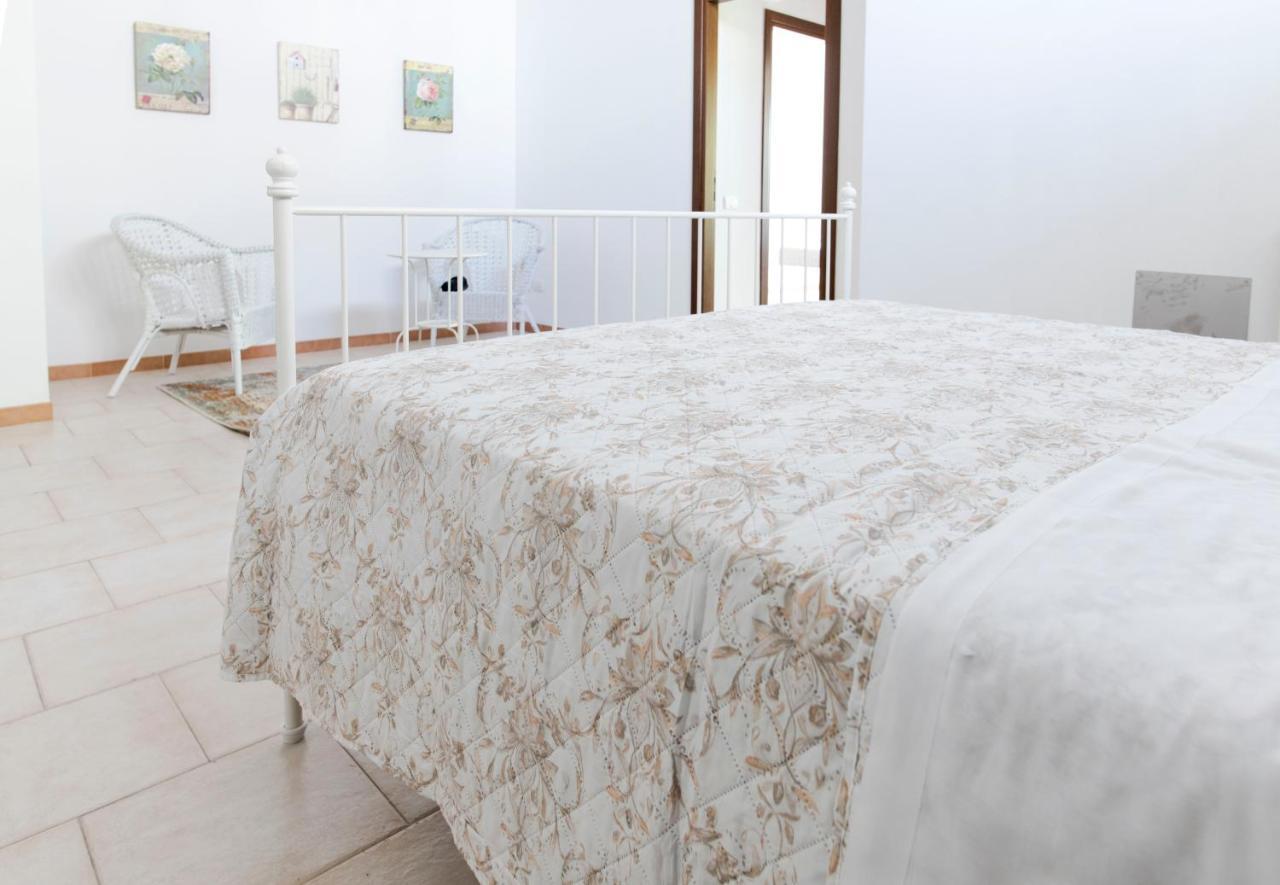 Mama Maja Bed & Breakfast Vacri Екстериор снимка